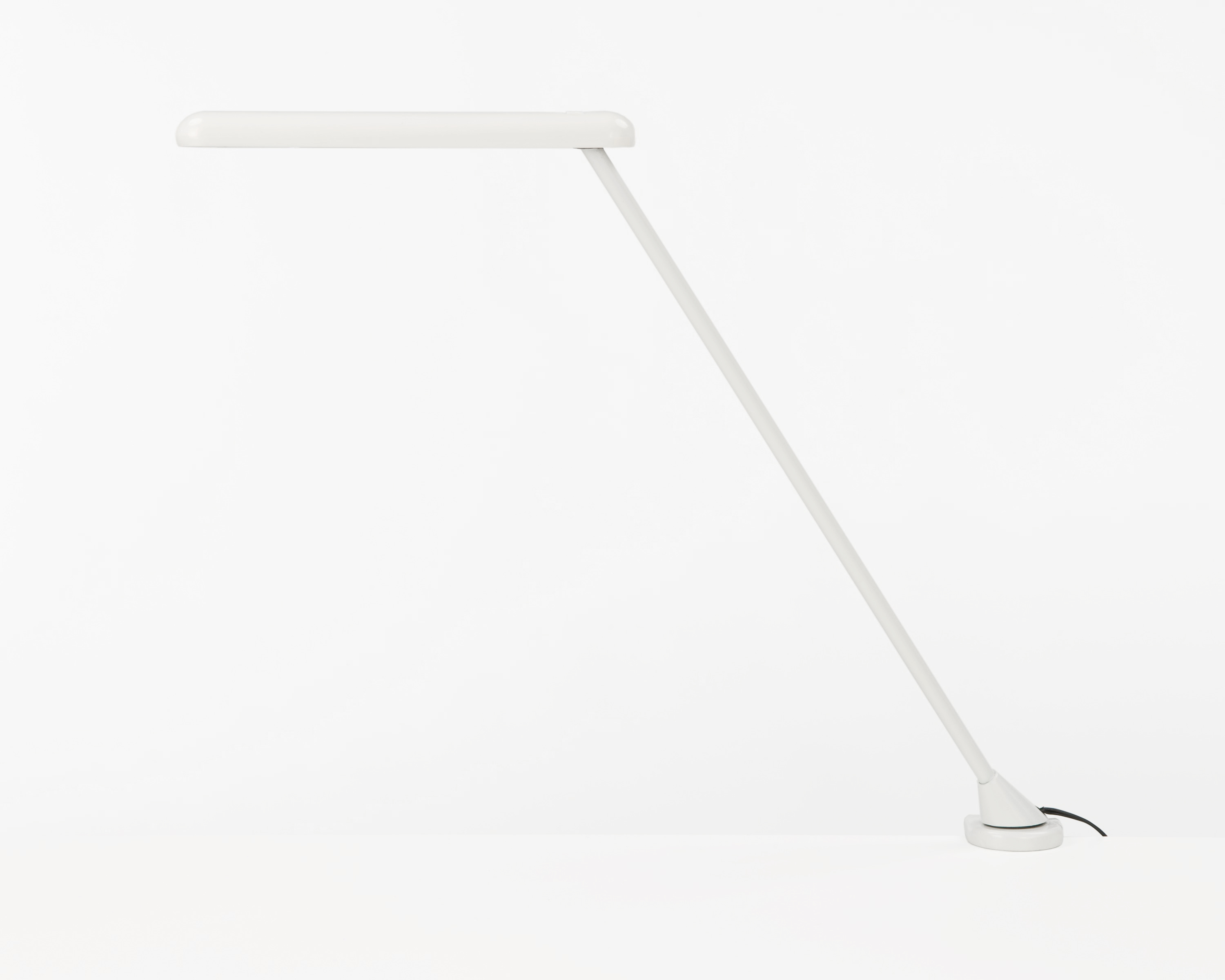 华体会体育官方在线官网 - 灯饰|台灯|办公家具|华体会体育官方在线官网家具|长笛台灯